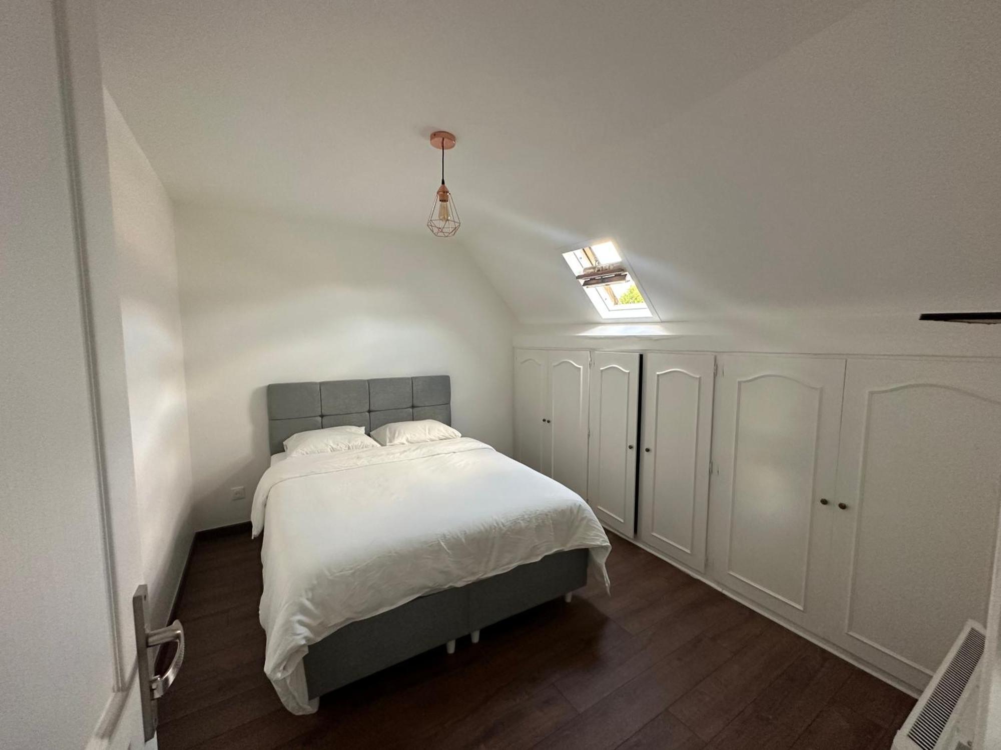 Appartement Calme Moderne Proche De Disneyland Wifi & Cafe Gratuit & Arrivee Autonome Bussy-Saint-Georges Ngoại thất bức ảnh