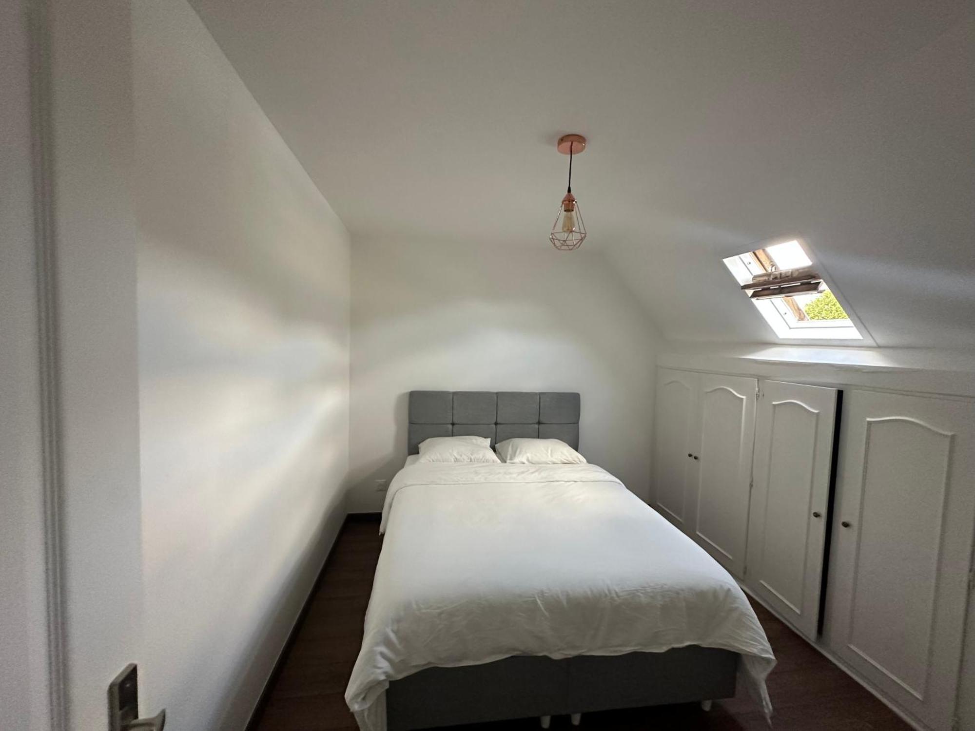 Appartement Calme Moderne Proche De Disneyland Wifi & Cafe Gratuit & Arrivee Autonome Bussy-Saint-Georges Ngoại thất bức ảnh