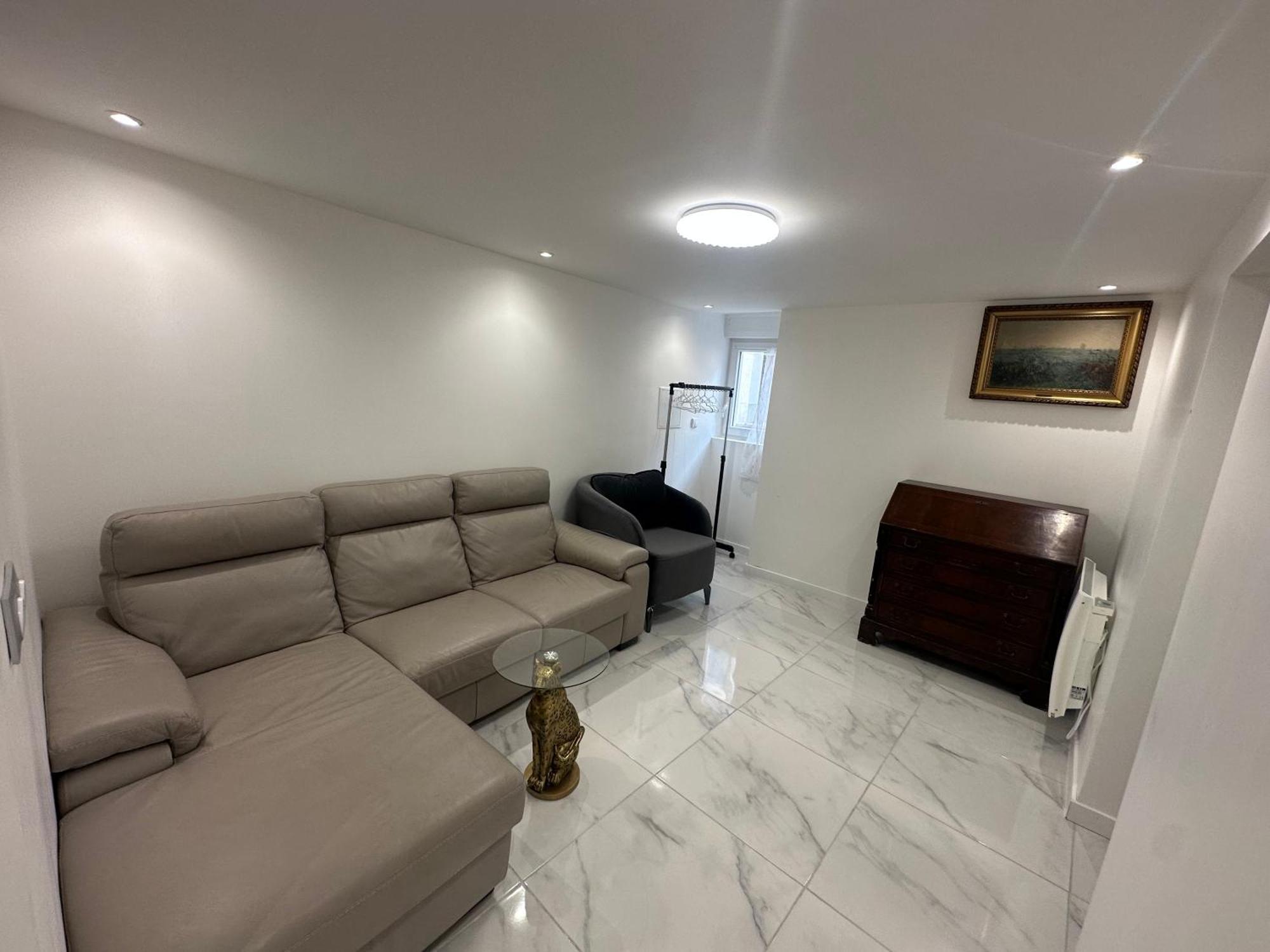 Appartement Calme Moderne Proche De Disneyland Wifi & Cafe Gratuit & Arrivee Autonome Bussy-Saint-Georges Ngoại thất bức ảnh