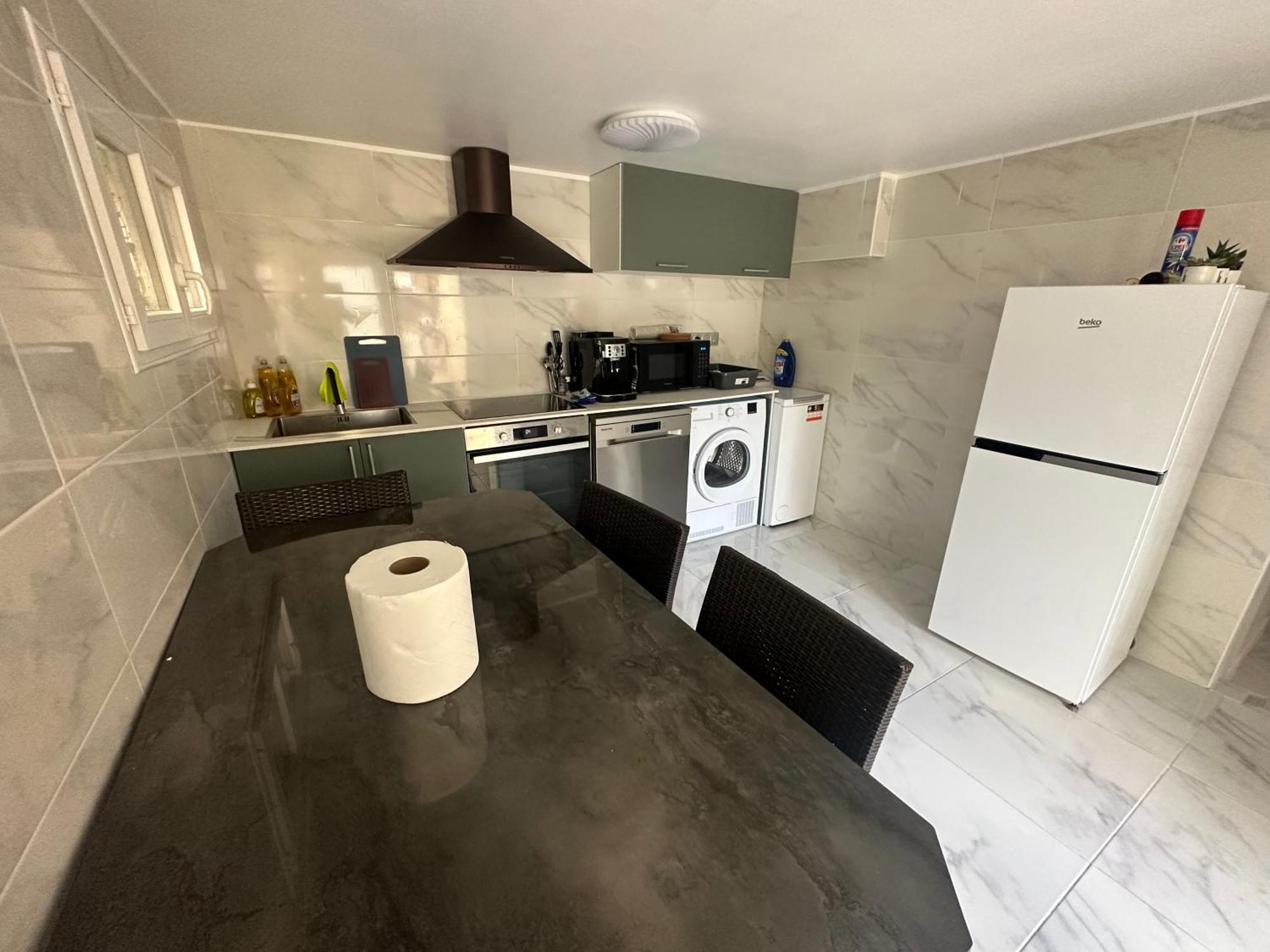 Appartement Calme Moderne Proche De Disneyland Wifi & Cafe Gratuit & Arrivee Autonome Bussy-Saint-Georges Ngoại thất bức ảnh
